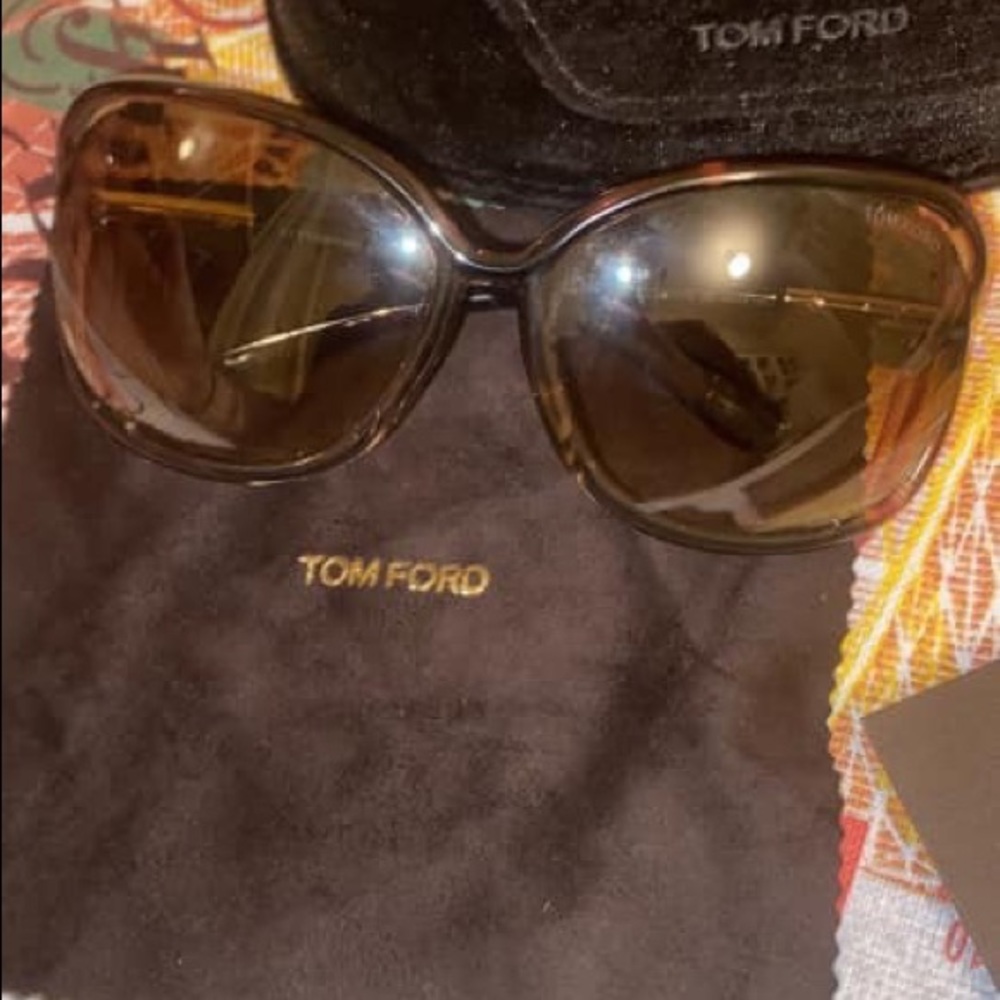 Tom Ford Raquel Sunglasses brown